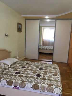 Apartament cu 3 camere in zona 13 Septembrie - imagine 3