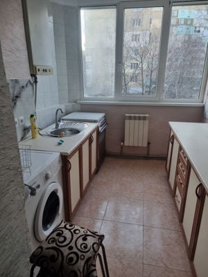 Apartament cu 3 camere in zona Aparatorii Patriei - imagine 4