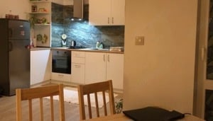 Oferim spre închiriere un apartament de 2 camere