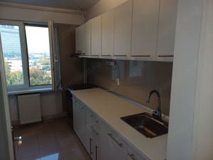 De vanzare apartament 3 camere   Parcul Botanic- 5323 - imagine 8