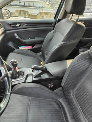 Renault Megane 4 an 2017 1.5 diesel 110 cai - imagine 5