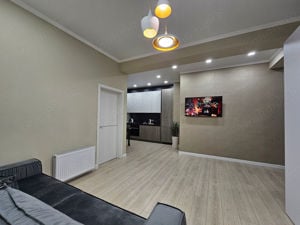 Apartament cu 3 camere in zona Eroii Revoluției - imagine 5