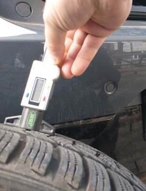 Vand 2 anvelope iarna Hankook 215/45 R18 - imagine 4