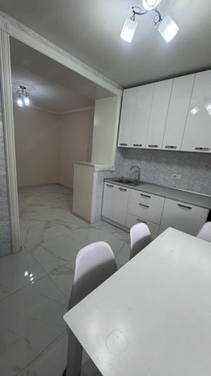 Apartament cu 3 camere in zona  Izvor Eroilor - imagine 6