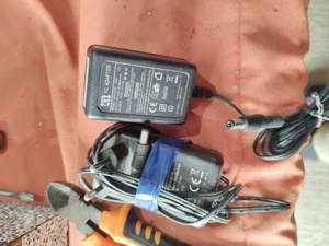 Alimentator 220v la 12V dc 2A