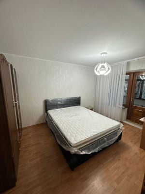 Apartament cu 3 camere in zona Piata Iancului - imagine 3