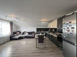 Apartament 3 camere,Victoriei ,zona Mărul de AUR - imagine 4