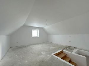 Apartament cu Structura Generoasa si Priveliste Deosebita - imagine 10