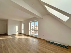 Apartament cu Structura Generoasa si Priveliste Deosebita - imagine 5