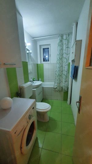 Inchiriez apartament cu 1 camera 40 mp Judetului Tei