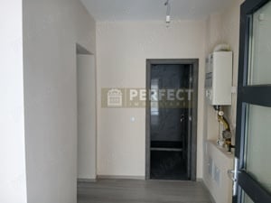 Casa 5 camere, P+1, zona Caraiman - 230000 euro - imagine 2