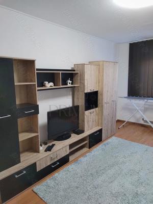 Apartament de inchiriat - 2 camere - Zona Lipovei