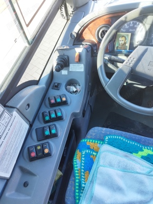 vinzare autobuz - imagine 5