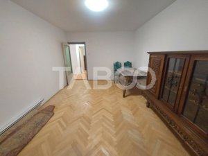 Apartament decomandat de vanzare la etaj intermediar Scoala de Inot - imagine 4