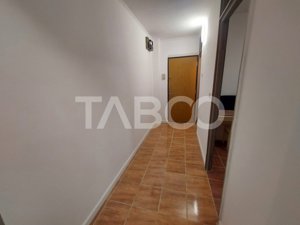 Apartament decomandat de vanzare la etaj intermediar Scoala de Inot - imagine 9