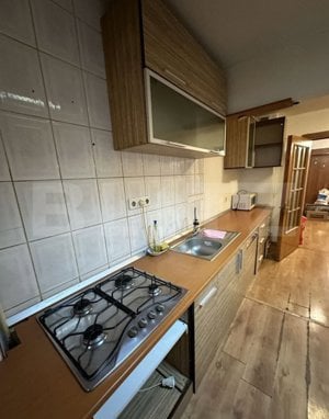 Apartament 4 camere, parter, centrală termică, AC, cartier Craiovița Nouă - imagine 5