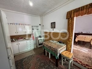 Casa cu 3 camere si acces auto zona Piata Cluj Sibiu Comision 0 - imagine 7