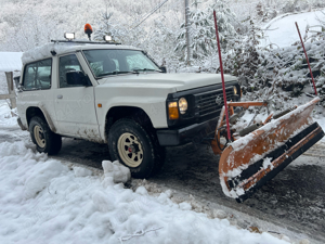Nissan Patrol Y60 - Deszapezire