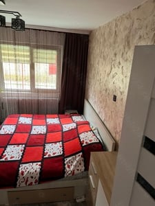 Vând apartament cu 2 camere în cartierul Aluniș, zonă liniștită, parter, mobilat și utilat , racorda - imagine 4