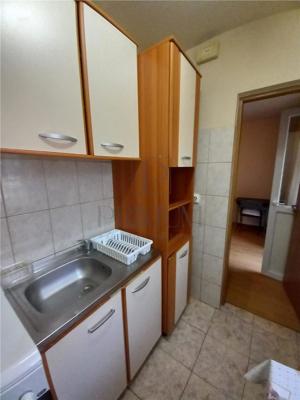 Apartament de inchiriat - 2 camere - Complex