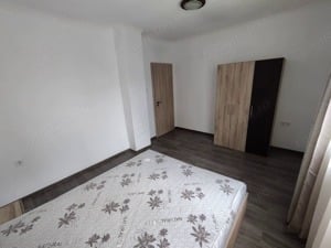 Apartament cu 3 camere, Tineretului - imagine 2