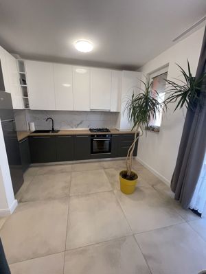 Olimpia-Stadion | Bloc Nou | Loc de parcare subteran | Pet Friendly - imagine 2