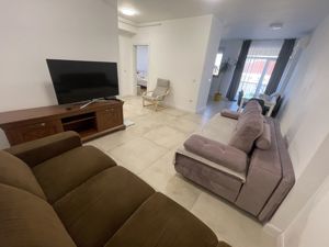 Olimpia-Stadion | Bloc Nou | Loc de parcare subteran | Pet Friendly - imagine 12