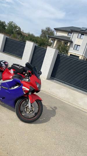 Vand honda cbr 600 f4 - imagine 2