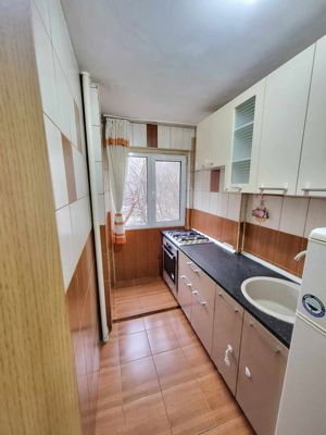 Brancoveanu- Apartament 3 camere - imagine 4