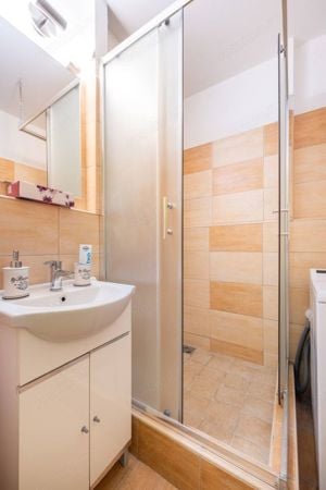 Inchiriez apartament 2 camere zona Titan - imagine 6