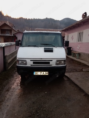 Iveco cu 7 locuri basculabil  - imagine 3