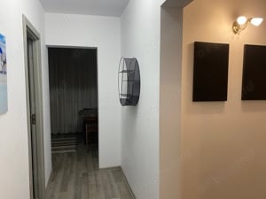 Închiriez apartament