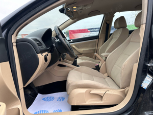 VW GOLF V 1.6 benzina 102CP Clima Inmatriculat 2006 - imagine 11