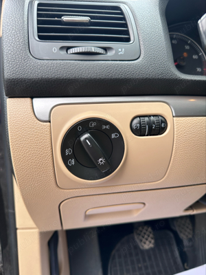 VW GOLF V 1.6 benzina 102CP Clima Inmatriculat 2006 - imagine 16