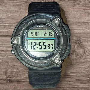     Vând CASIO DW-295   Original, Stare Excelentă