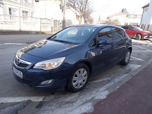 Opel Astra j scurt 1.4 benzină 