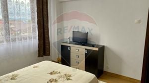 Apartament cu 3 camere de vânzare - imagine 4