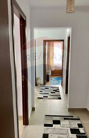 Apartament cu 3 camere de vânzare - imagine 9