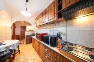 Acasă în Inima Brașovului – Apartament Complet Mobilat și Utilat! - imagine 3