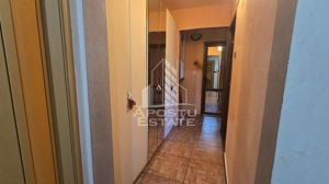 Apartament cu 3 camere, centrala proprie, etaj 3, zona Lipovei - imagine 8