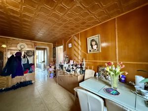 Apartament 3 camere, decomandat, garaj, centrala proprie, zona Lunei - imagine 12