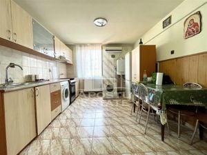 Apartament decomandat cu 3 camere, centrala proprie, zona Sagului - imagine 4