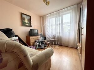 Apartament decomandat cu 3 camere, centrala proprie, zona Sagului - imagine 3