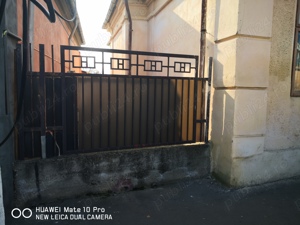 De vanzare (de inchiriat) , in zona centrala, casa cu curte de 1100 mp - imagine 3