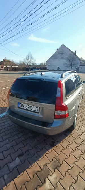Volvo V50  - imagine 1