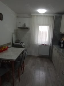 Vând apartament 