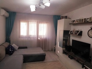 Apartament 3camere de vanzare - imagine 2