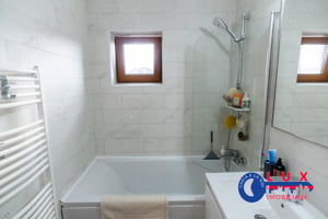 ID 2922 Apartament 2 camere de vanzare * Str Victoriei - imagine 11