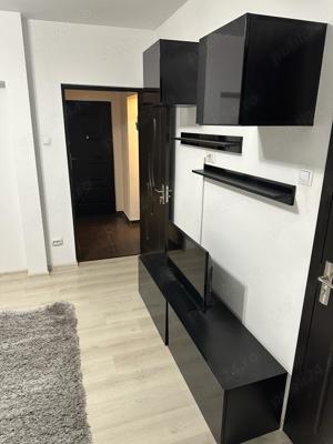 Închiriere apartament 2 camere - Universitate (Bld. Regina Elisabeta) - imagine 2