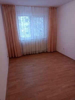 Închiriez apartament 2 camere  - imagine 6